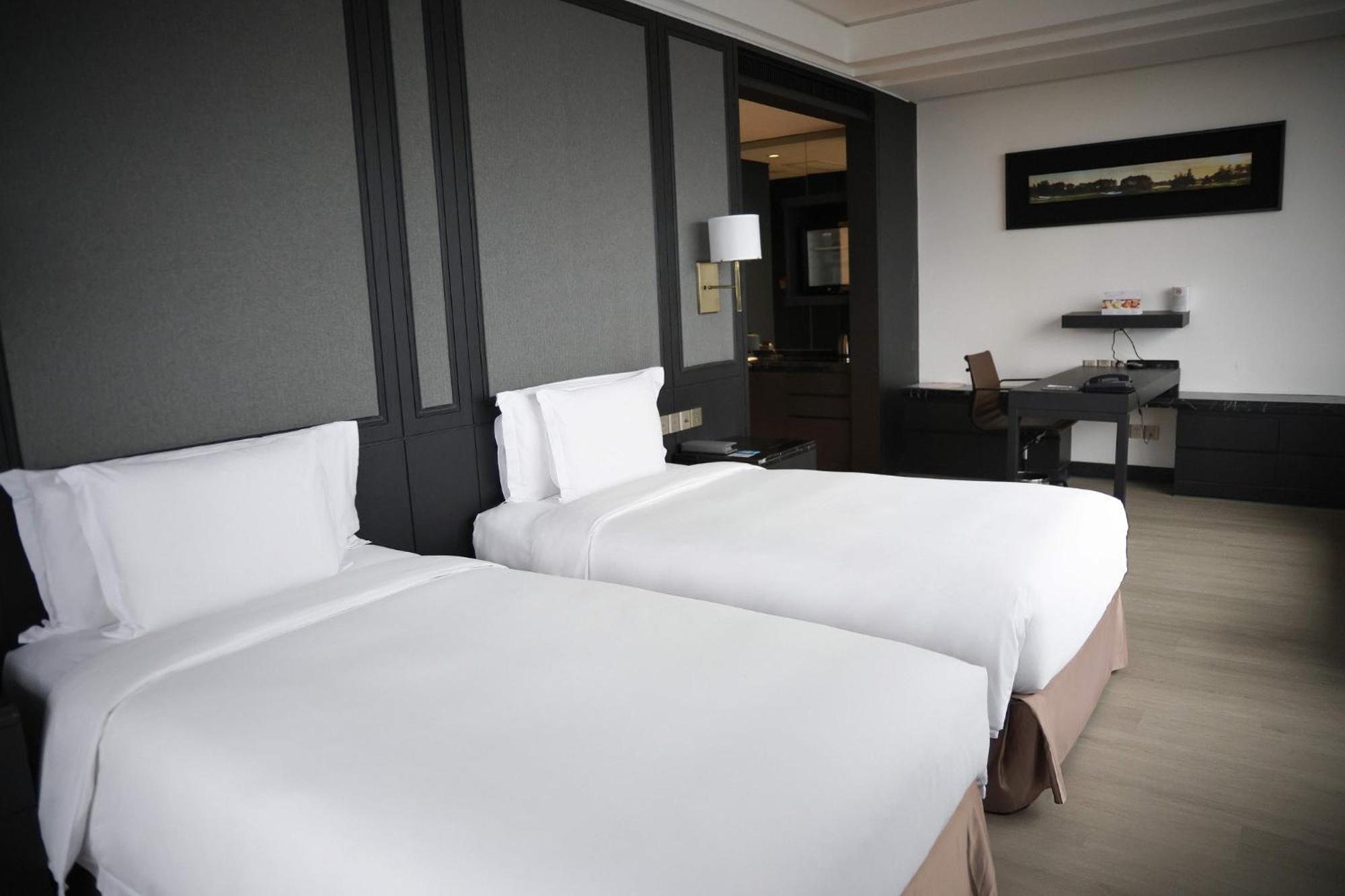 ג'יאדינג Crowne Plaza Shanghai Anting-Auto City - 15 Minutes Drive To F1 מראה חיצוני תמונה