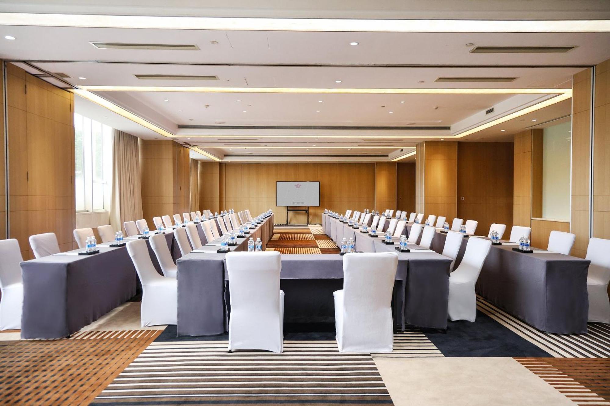 ג'יאדינג Crowne Plaza Shanghai Anting-Auto City - 15 Minutes Drive To F1 מראה חיצוני תמונה